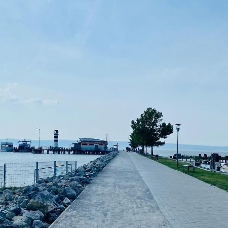 Martinshof Podersdorf am See Exterior foto